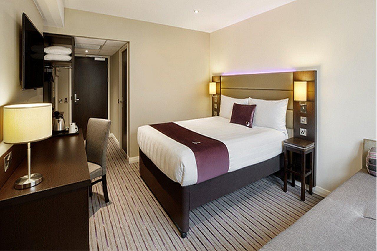 Premier Inn London City - Aldgate Eksteriør billede