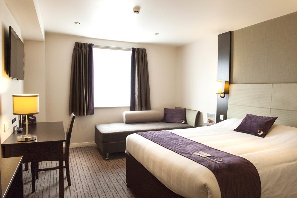 Premier Inn London City - Aldgate Værelse billede